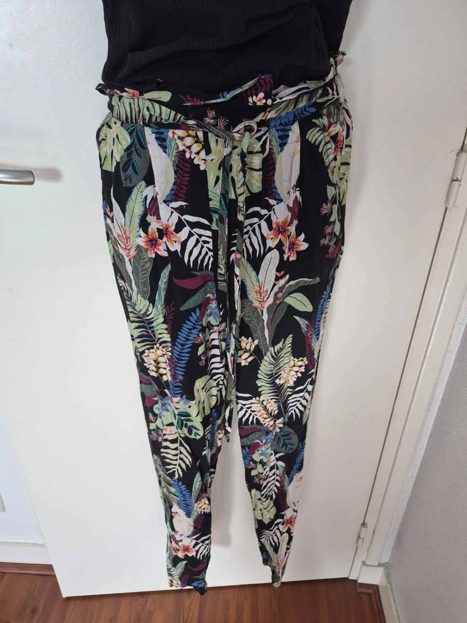 Calça Pimkie florida - Tamanho XS – Muito bom estado – photo 2